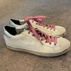 P448 John White and Grey Size 39